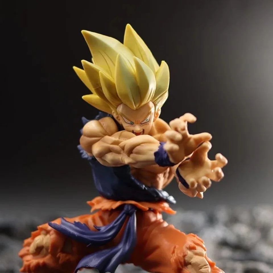 Son Goku Battle Damage Shockwave Anime Figure - Image 4